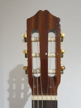 Carregar imagem no visualizador da galeria, Guitarra Clássica Olimpio Medina
