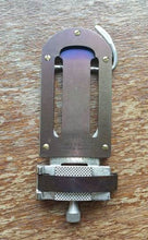 Carregar imagem no visualizador da galeria, Corta palhetas saxofone tenor Cordier L´unic
